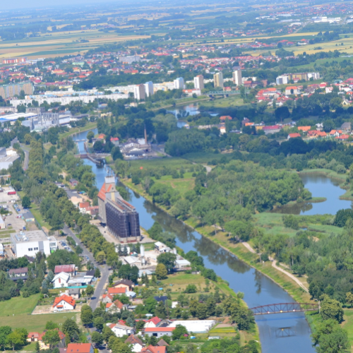 Strażacy zneutralizowali nieznaną substancję w Odrze. Nie ma zagrożenia dla mieszkańców i środowiska