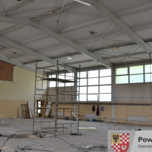 Sprawdziliśmy jak przebiegają postępy prac remontowych sali gimnastycznej